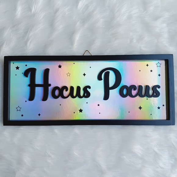 Spooky Hocus Pocus Wall Decor - Picture 2 of 9